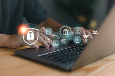 讀特早知道 跨海新通道、油價(jià)動(dòng)態(tài)與體壇焦點(diǎn)